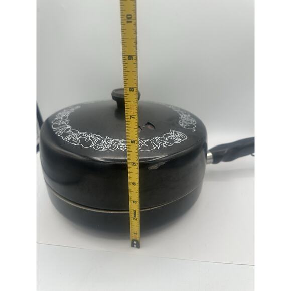 Wear-Ever Registered Aluminum Black Enamel 1 Qt. Stock Pot Dutch Oven Retro - Picture 4 of 9